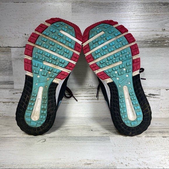 Nike Wild Trail Running Shoes - Picture 7 of 7